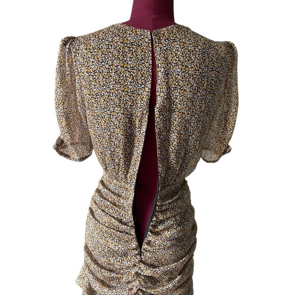 ASTR The Label Mini Dress size Small S Ditsy Floral Ruched Shirred Bottom Black - Picture 12 of 13